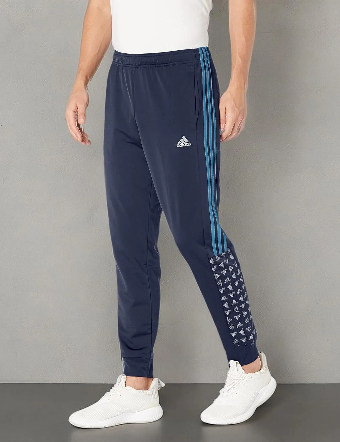 adidas Men's Warm-up Tricot Regular Badge of Sport Track Pants