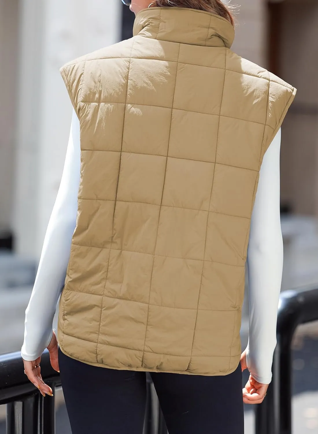 EVALESS Womens Puffer Vest Zip Up Cap Sleeve Jackets Travel Fall Outfits 2024 Fashion Warm Winter Coats With Pockets