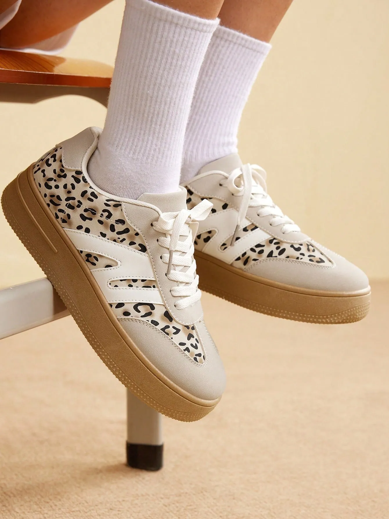 Leopard Print Leisure Chunky Sneakers