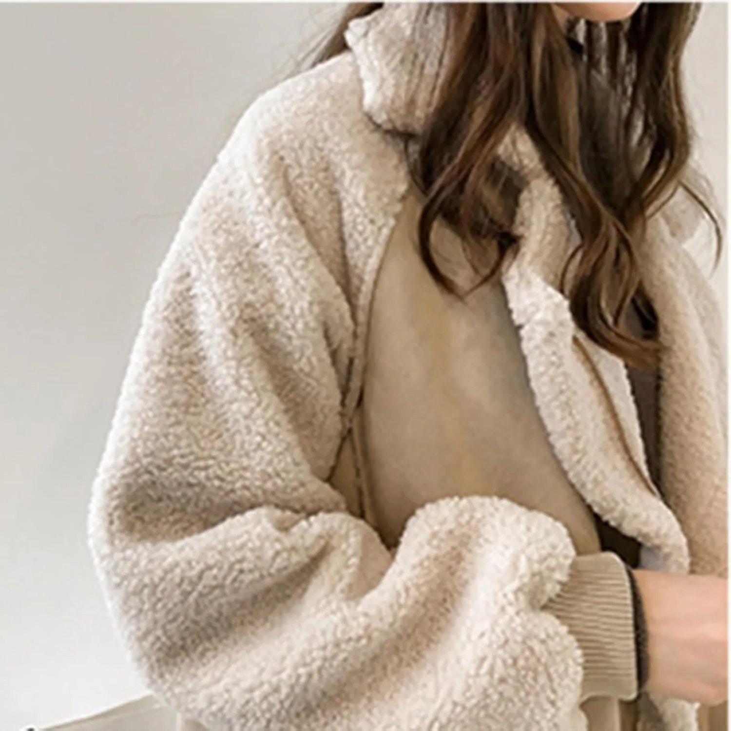 yardsong Women's Sherpa Lined Suede Coats Winter Warm Fuzzy Fleece Cozy Jackets Zip Up Lapel Collar Loose Fit Outwear